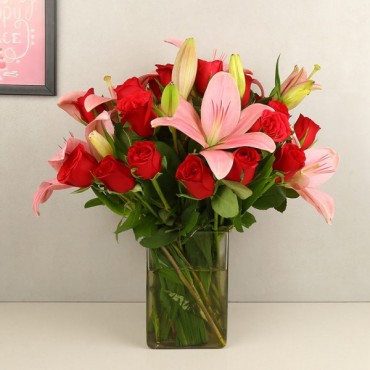 Stunning Hot Lilies and Roses